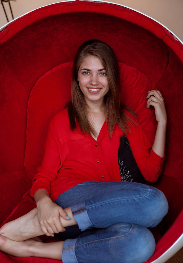 Юля, 24 года, 7 размер груди